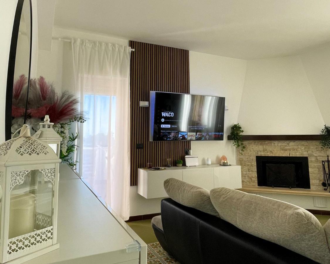 Kesya Seaview Apartment - Attico - 50Mt Dal Mare Anzio Exteriör bild