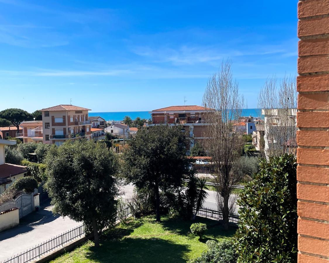 Kesya Seaview Apartment - Attico - 50Mt Dal Mare Anzio Exteriör bild