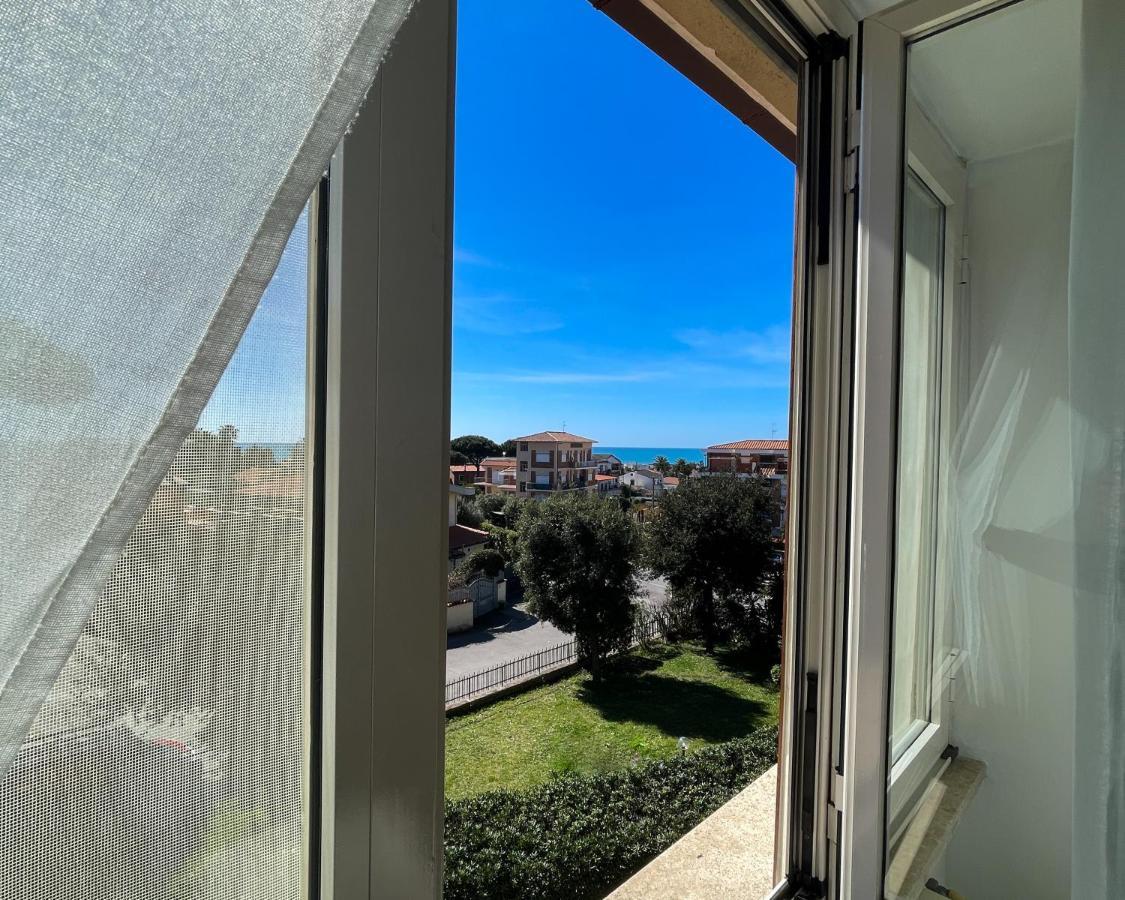 Kesya Seaview Apartment - Attico - 50Mt Dal Mare Anzio Exteriör bild