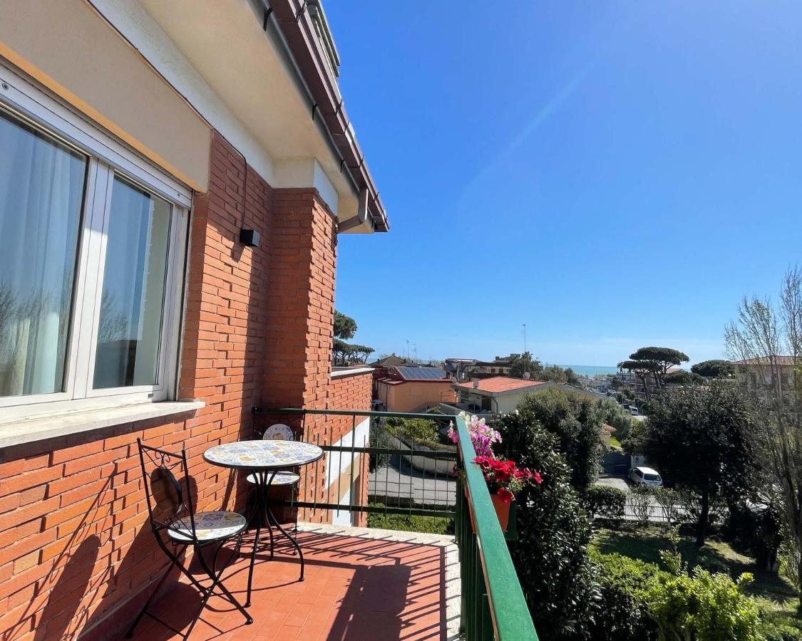Kesya Seaview Apartment - Attico - 50Mt Dal Mare Anzio Exteriör bild